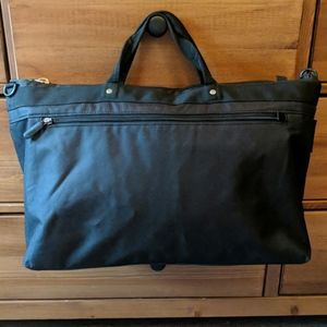 NEW REISENTHEL TWO SIZE BAG ⭐️⭐️FINAL PRICE⭐️⭐️